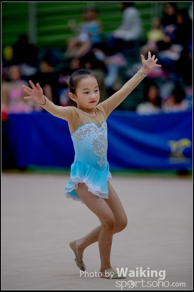 2017-11-25 Rhythmic Gym 1244