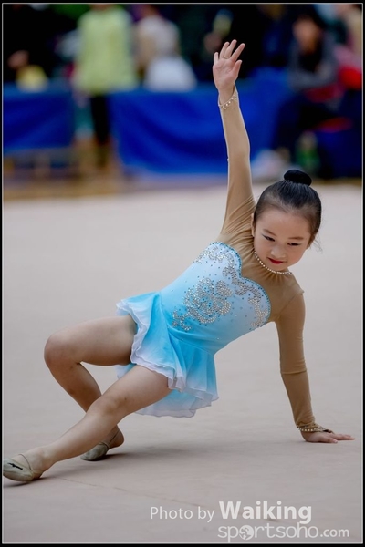 2017-11-25 Rhythmic Gym 1245