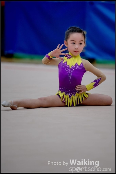 2017-11-25 Rhythmic Gym 1490