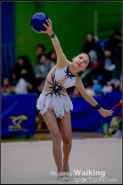 2017-11-25 Rhythmic Gym 1632
