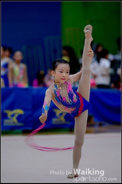 2017-11-25 Rhythmic Gym 1638