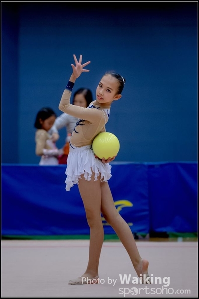 2017-11-25 Rhythmic Gym 1652