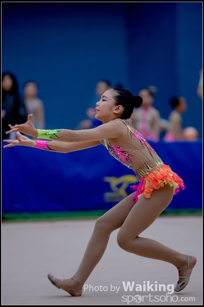 2017-11-25 Rhythmic Gym 1658