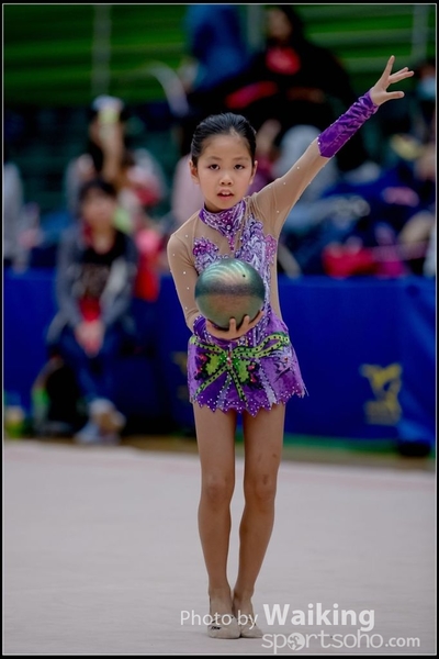 2017-11-25 Rhythmic Gym 1754