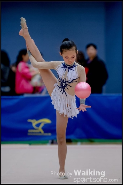 2017-11-25 Rhythmic Gym 1833