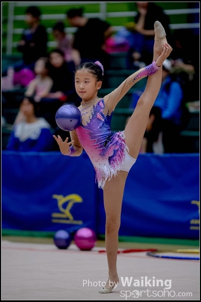2017-11-25 Rhythmic Gym 1941