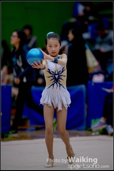 2017-11-25 Rhythmic Gym 1951