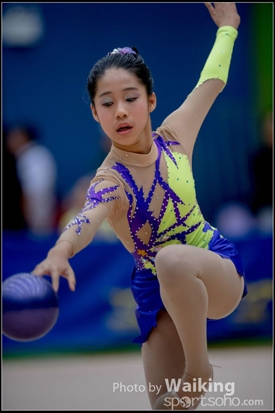 2017-11-25 Rhythmic Gym 2007