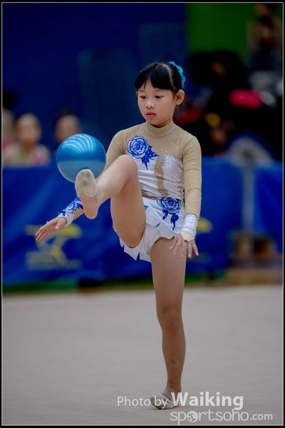 2017-11-25 Rhythmic Gym 2061