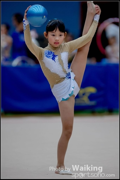 2017-11-25 Rhythmic Gym 2063
