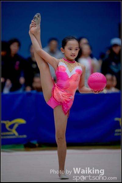 2017-11-25 Rhythmic Gym 2180