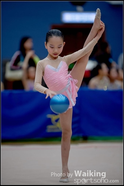2017-11-25 Rhythmic Gym 2320