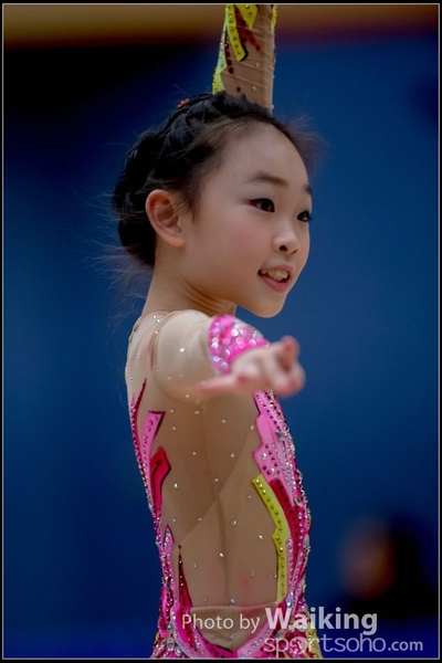 2017-11-25 Rhythmic Gym 2330