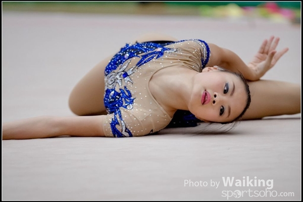 2017-11-26 Rhythmic Gym 1305