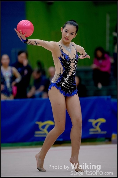 2017-11-26 Rhythmic Gym 1446