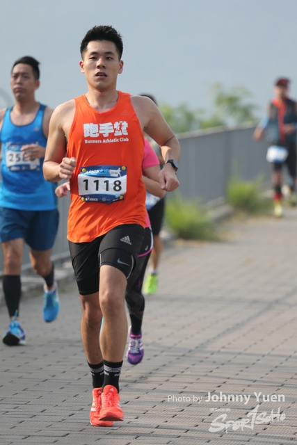 YMK_2218