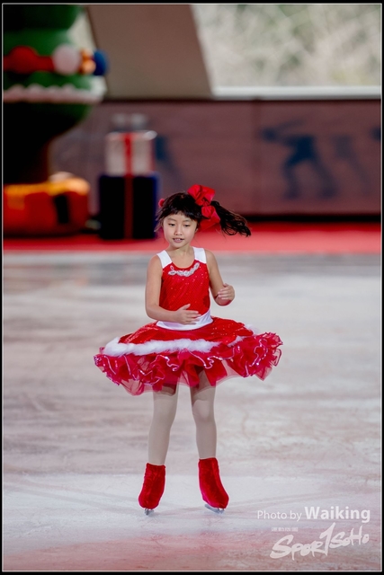 2017-12-23 Xmas Skating 0008