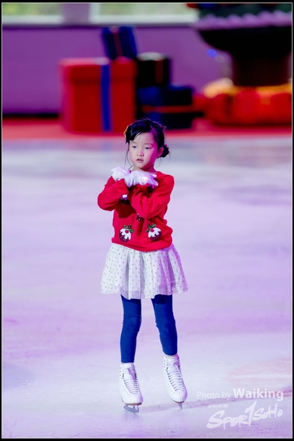 2017-12-23 Xmas Skating 0027