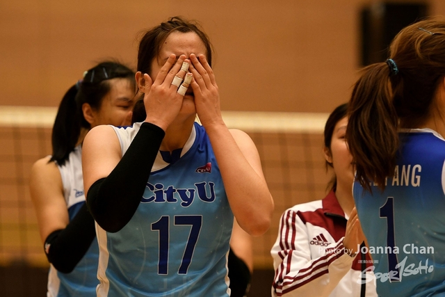 Volleyball (124)