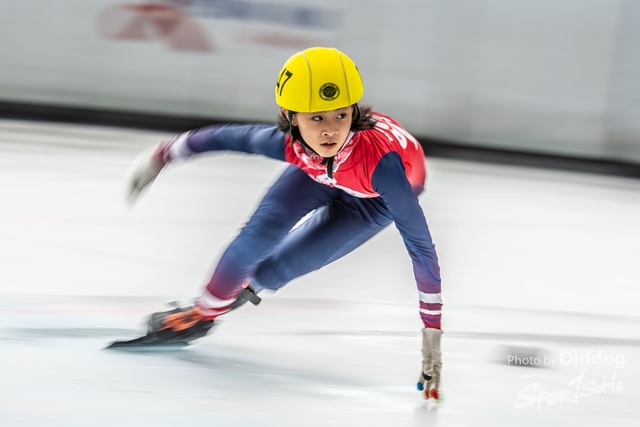 Skating-25