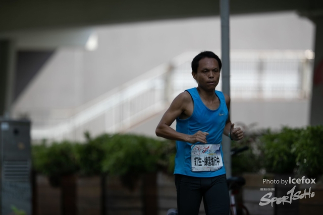 PB_Runner_TKO_0905-11
