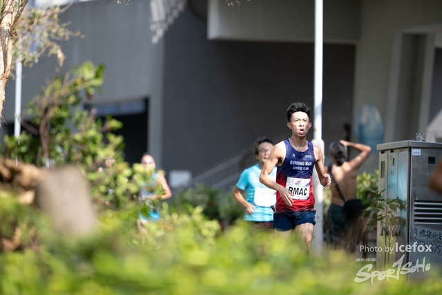 PB_Runner_TKO_0905-20