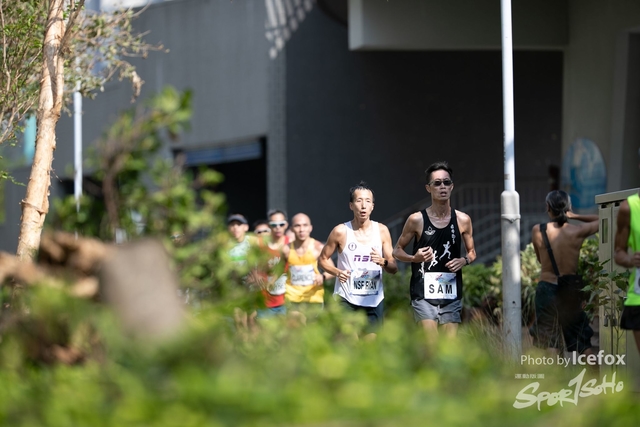 PB_Runner_TKO_0905-39