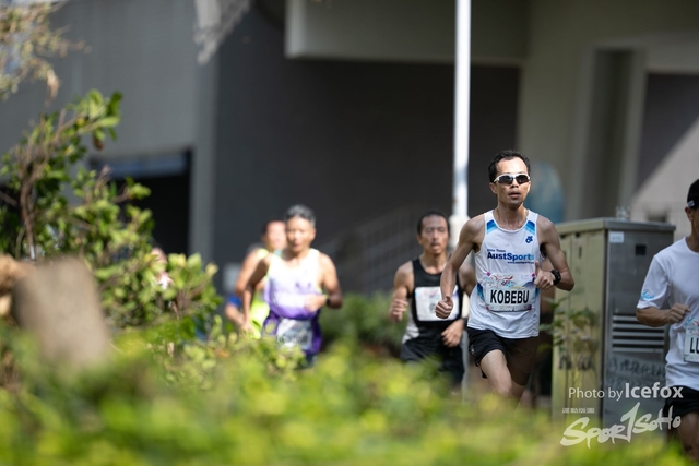 PB_Runner_TKO_0905-69