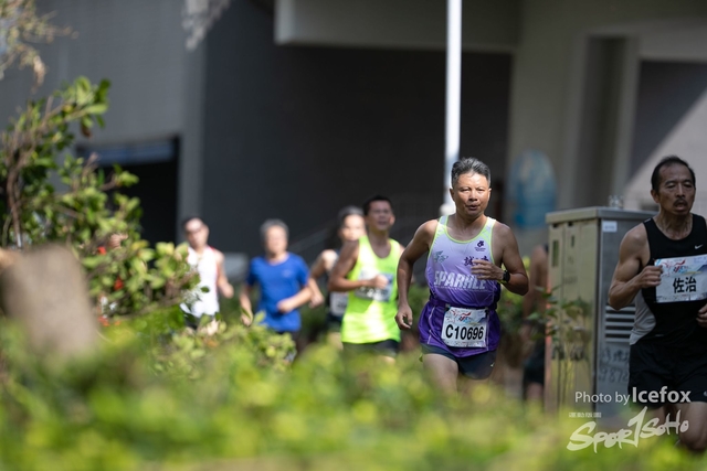 PB_Runner_TKO_0905-70
