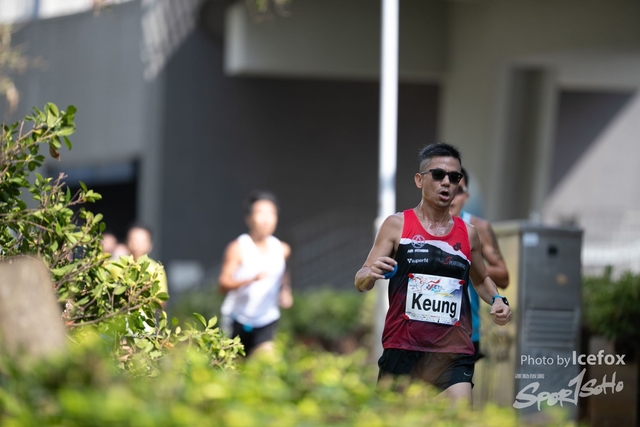 PB_Runner_TKO_0905-80