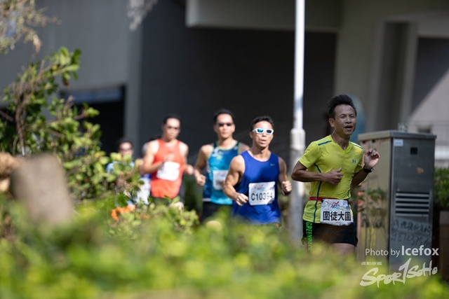 PB_Runner_TKO_0905-85