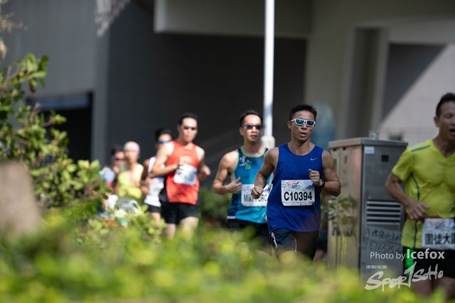 PB_Runner_TKO_0905-86