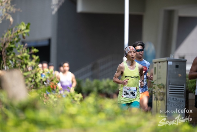 PB_Runner_TKO_0905-91