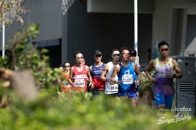 PB_Runner_TKO_0905-94