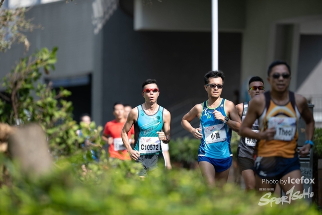 PB_Runner_TKO_0905-105