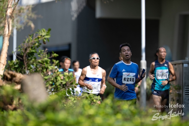 PB_Runner_TKO_0905-129