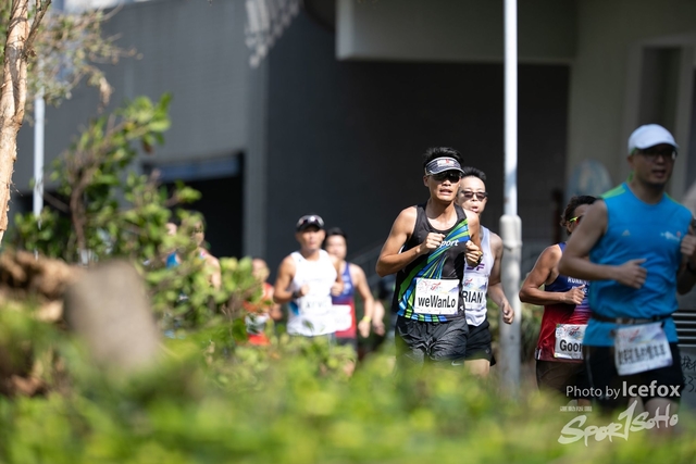 PB_Runner_TKO_0905-138