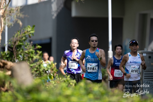 PB_Runner_TKO_0905-141