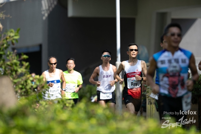 PB_Runner_TKO_0905-153