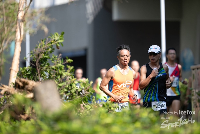 PB_Runner_TKO_0905-165
