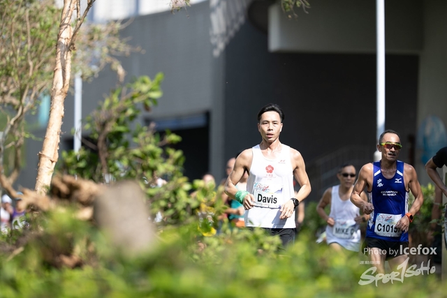 PB_Runner_TKO_0905-180