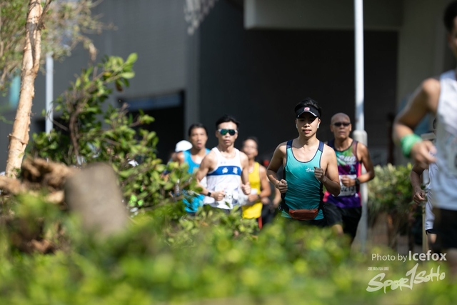 PB_Runner_TKO_0905-183