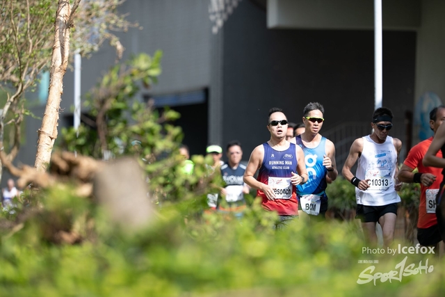 PB_Runner_TKO_0905-200