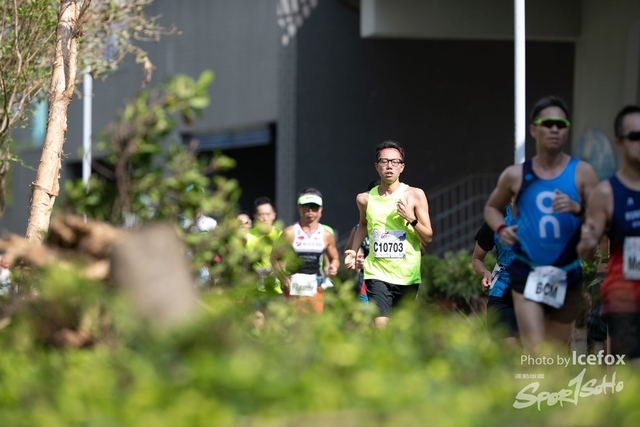 PB_Runner_TKO_0905-203