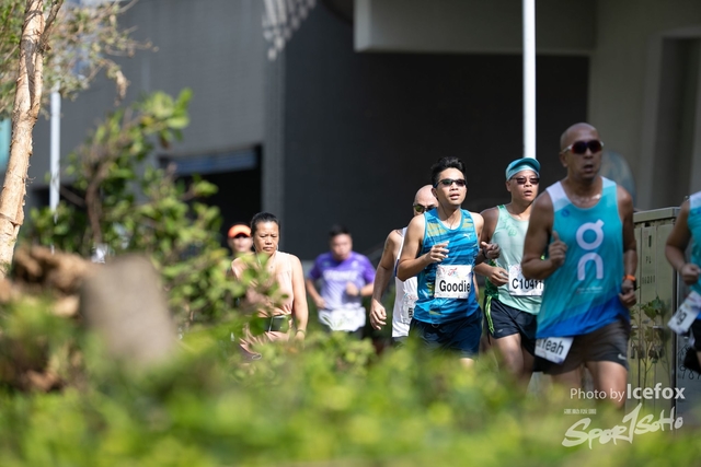 PB_Runner_TKO_0905-218