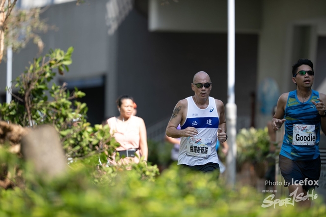 PB_Runner_TKO_0905-220