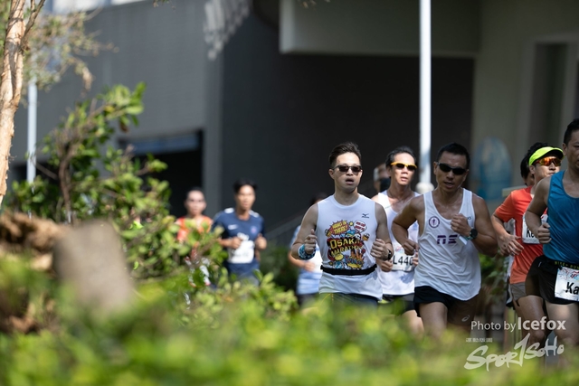 PB_Runner_TKO_0905-227