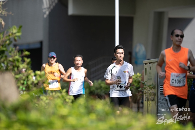 PB_Runner_TKO_0905-237