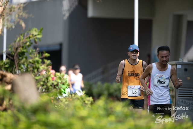 PB_Runner_TKO_0905-242