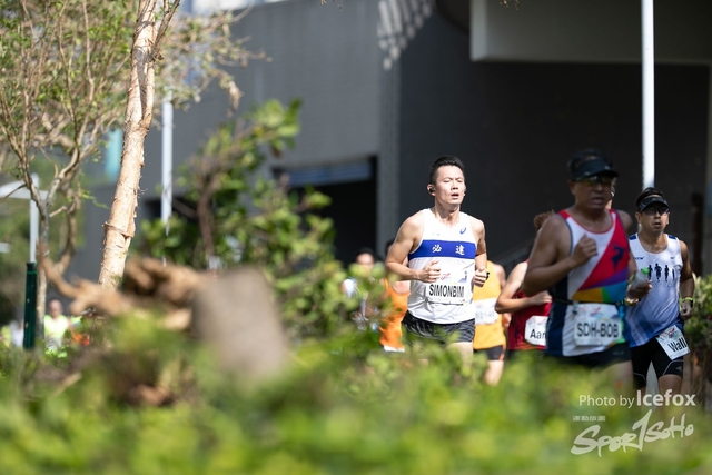 PB_Runner_TKO_0905-245